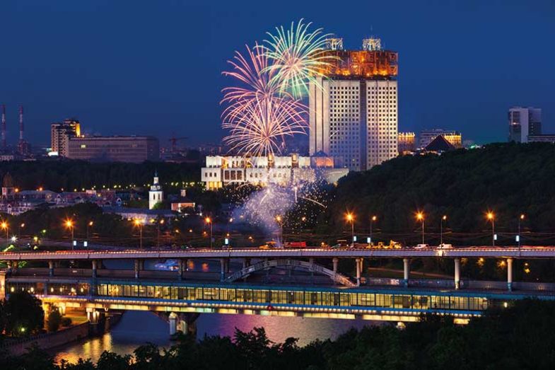 russian-fireworks russian-fireworks