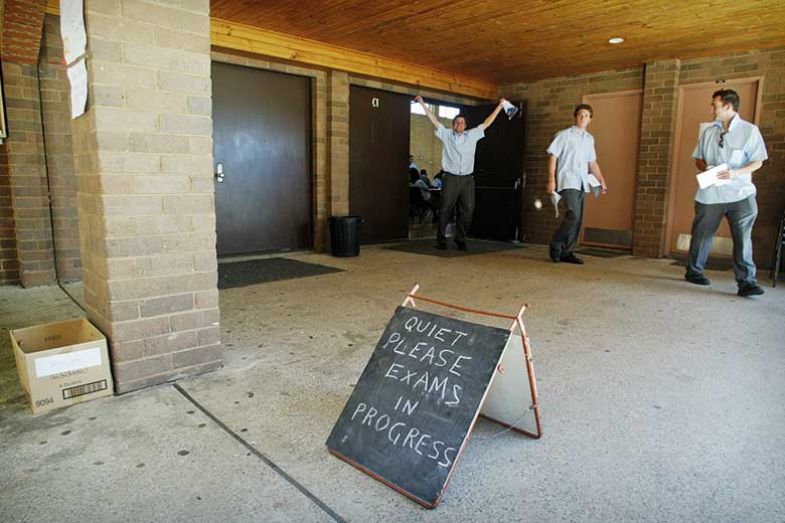quiet-exams-sign quiet-exams-sign