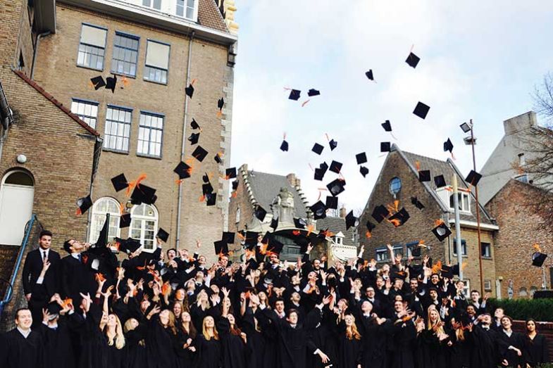 hsbc-international-students-780 hsbc-international-students-780