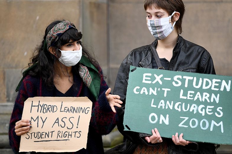 Edinburgh University students protest in the light of the Covid -19 pandemic, against the false promise of ‘hybrid learning ‘to new and returning students on 24 October 2020