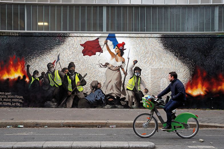 Mural based on Delacroix’s painting “Liberty Leading the People” Mural based on Delacroix’s painting “Liberty Leading the People”