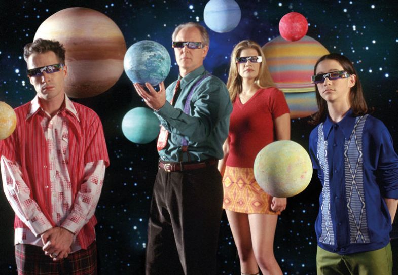 John Lithgow, Kristen Johnston, Joseph Gordon-Levitt in 'Rock from the Sun' John Lithgow, Kristen Johnston, Joseph Gordon-Levitt in 'Rock from the Sun'