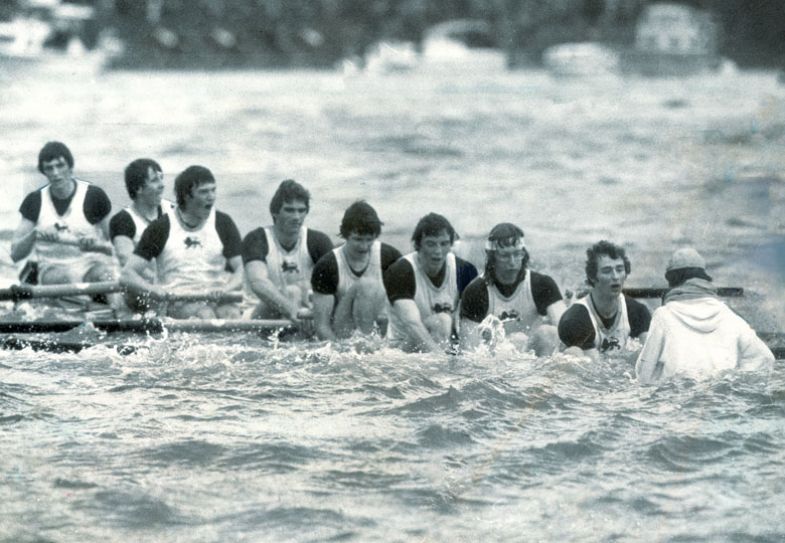 Oxford v Cambridge boat race 1978 crew sink into Thames. Oxford v Cambridge boat race 1978 crew sink into Thames.