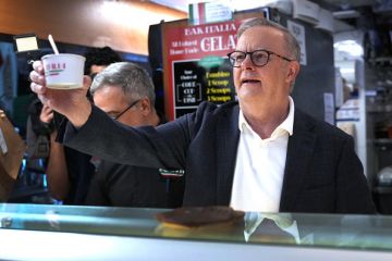 Anthony Albanese visits an Italian ice cream bar in Sydney, illustrating Labor's potential openness to more international students