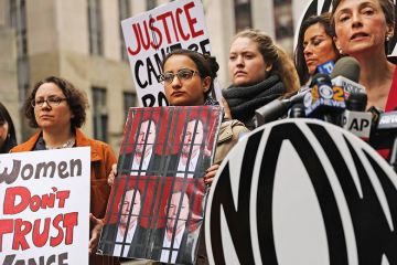 Anti-Weinstein protesters