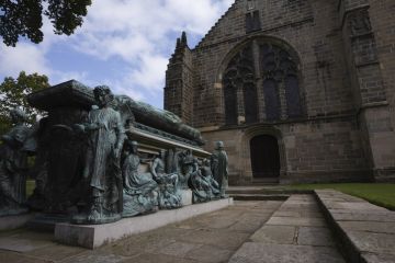 Archbishop monument and tomb at King's College in Aberdeen