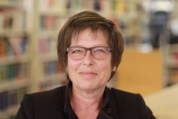 Claire Callender Claire Callender