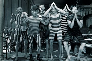 Group of divers