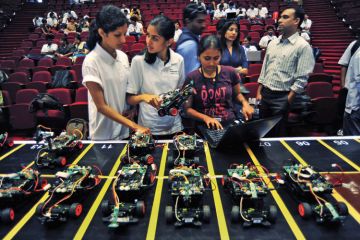 Engineering students prepare smart car race, Bangalore, 2011 Engineering students prepare smart car race, Bangalore, 2011