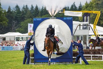 horse jumping