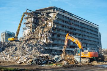 The demolition of the Hotel Yugoslavia