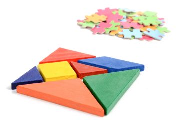 Tangram puzzle with seven pieces