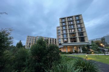 Macquarie University