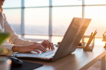 Online learning Online learning