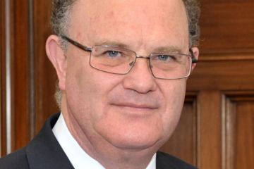 Professor Calie Pistorius, University of Hull