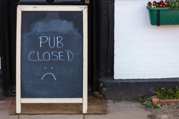 Pub Closed Blackboard or Chalkboard Sign Due to Coronavirus COVID-19 Pandemic