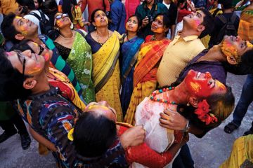 Rabindra Bharati University students forming circle, Holi Festival Rabindra Bharati University students forming circle, Holi Festival