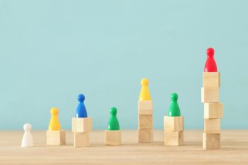 Piles of wood blocks, symbolising ranking