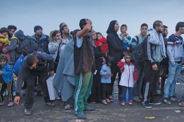 Refugees cross into Hungary from Serbia