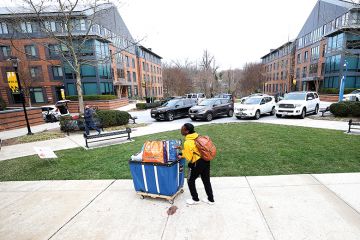 Towson University students remove their belongings from dorms Towson University students remove their belongings from dorms