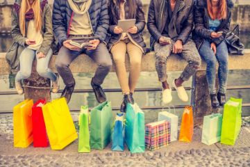 Students shopping Students shopping