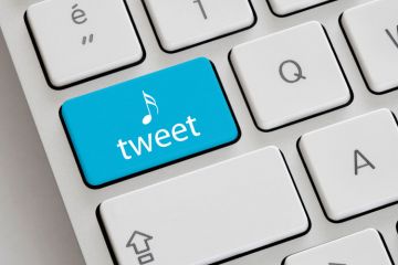 Twitter tweet button on Apple Mac keyboard Twitter tweet button on Apple Mac keyboard