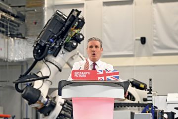 Labour Party leader Keir Starmer gives a speech at the National Composites Centre in the Bristol & Bath Science Park in Bristol, United Kingdom Labour Party leader Keir Starmer gives a speech at the National Composites Centre in the Bristol & Bath Science Park on January 4, 2024 in Bristol, United Kingdom to illustrate Labour and research