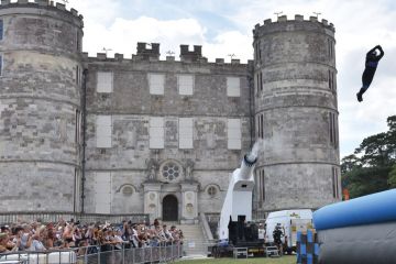Rodrigo Perez gets fired from a Human Cannonball to illustrate Stay together or go alone? National pay bargaining reconsidered