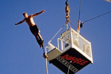 Bungee jumper at Bungee Downunder in Surfers Paradise on the Queensland Gold Coast to illustrate Australian universities rebound from Covid financial woes