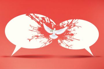 Montage bird flying between speech bubbles to illustrate There is a way out of the cancel culture – but I don’t think it’s free speech