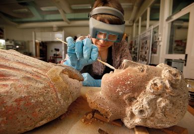 The laboratory at ARC-Nucléart in Grenoble