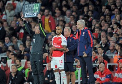 Arsene Wenger, Theo Walcott, Arsenal, Barclays Premier League match Arsene Wenger, Theo Walcott, Arsenal, Barclays Premier League match