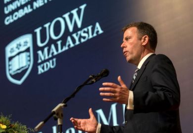 Dan Tehan UOW Malaysia KDU