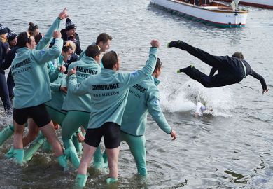 cambridge-throw-water