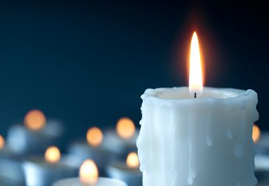 picture of a melting candle