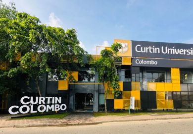 Curtin Colombo