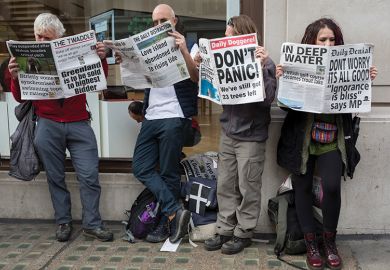 people reading fake news