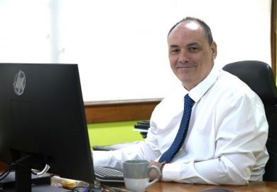 Ian Findlay University of Papua New Guinea