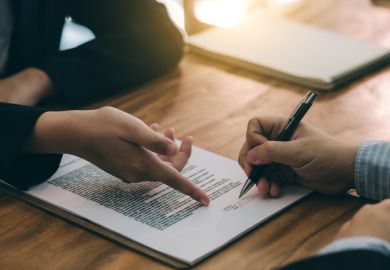 Signing a contract Work contract casual