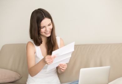 Unconditional offers in the US and the UK