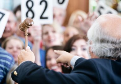 Auctioneer Auctioneer