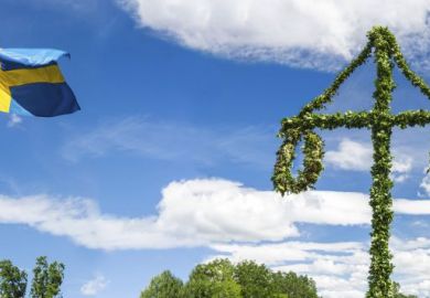 Sweden's efforts to retain more of its international graduates are failing, new figures suggest sweden