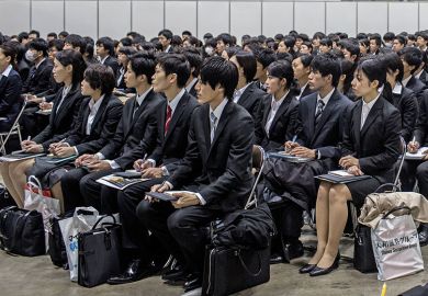 japan-business-graduates