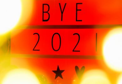 letter_board_light_box_with_text_bye_2021_new_year_2022_concept.jpg