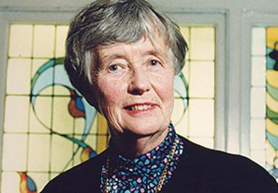 Obituary: Leonie Kramer, 1924-2016 Obituary: Leonie Kramer, 1924-2016