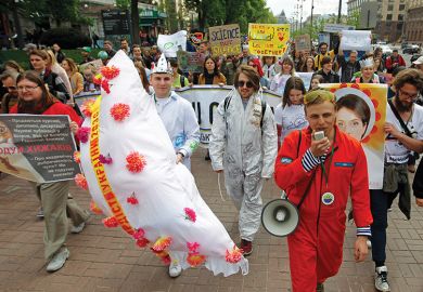 Demonstration in support of science in Ukraine