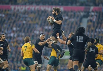 Sam Whitelock catching line out ball in RWC15 final