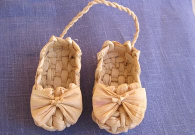 Joined sandals, symboling merger