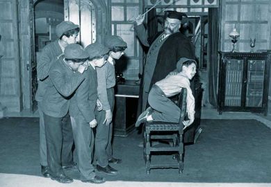 schoolboy-caned schoolboy-caned