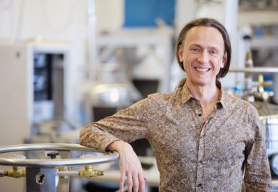 UNSW Sydney Scientia Professor Andrea Morello electrical engineering quantum mechanics